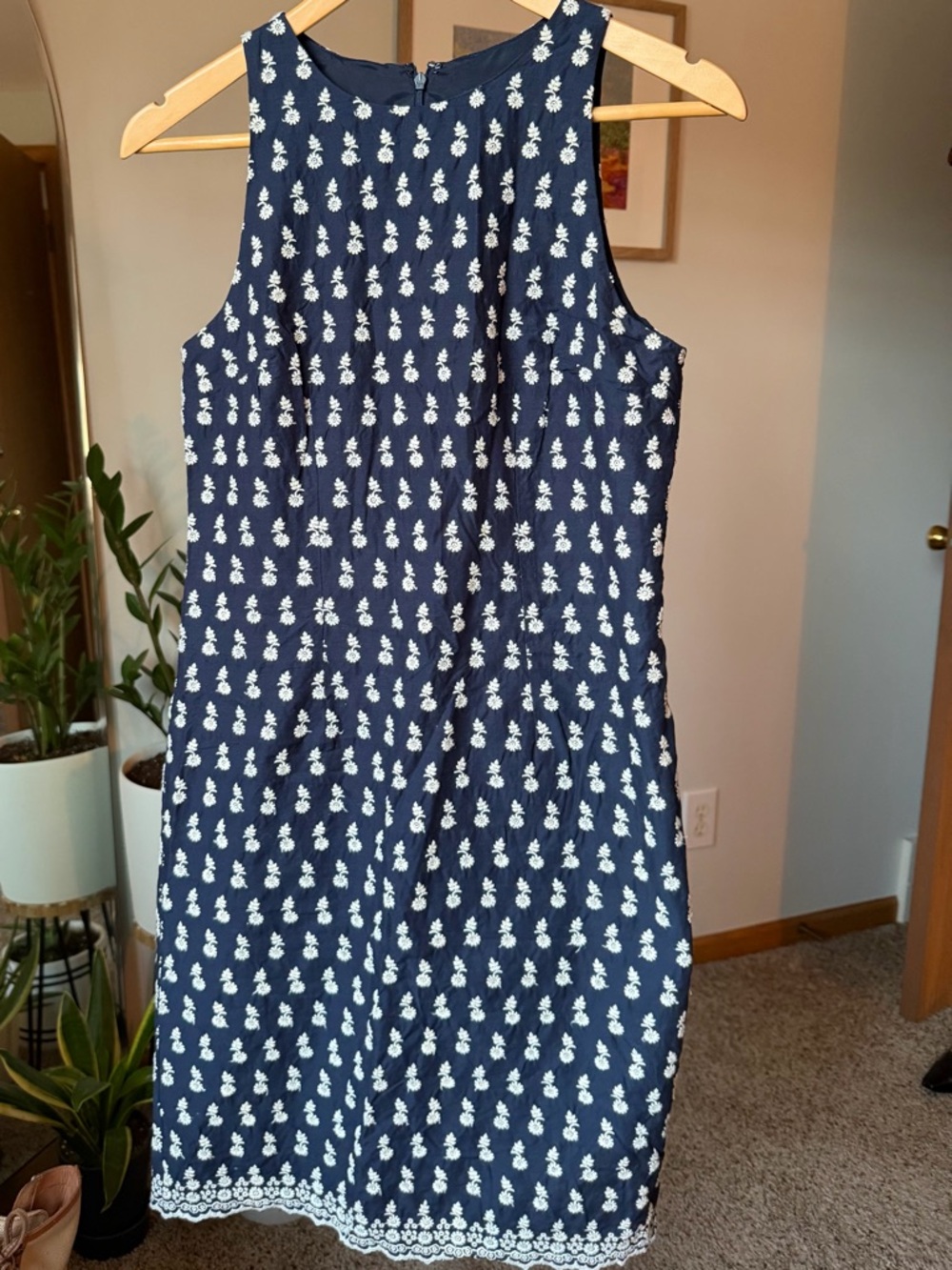 Ann Taylor Navy Blue Sleeveless Midi Dress with White Embroidered Motif